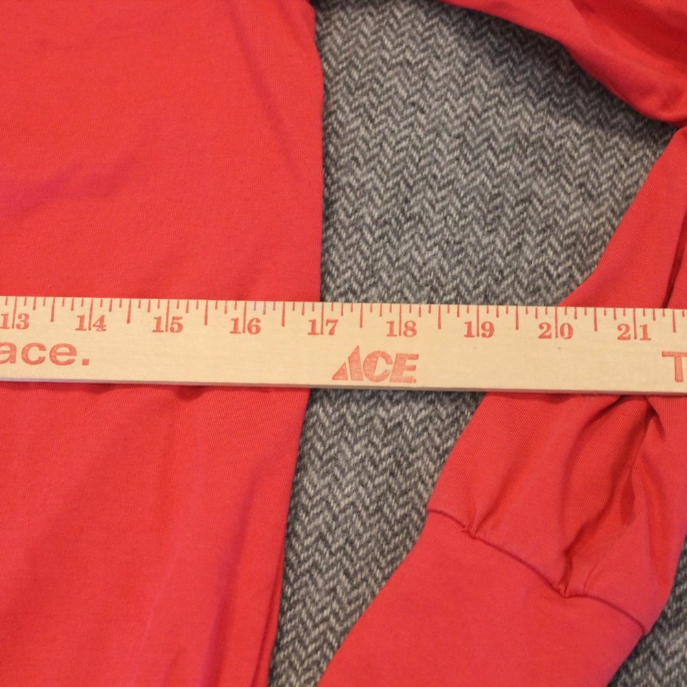 SM Pink Cabela's Hooded Shirt - Picture 7 of 8